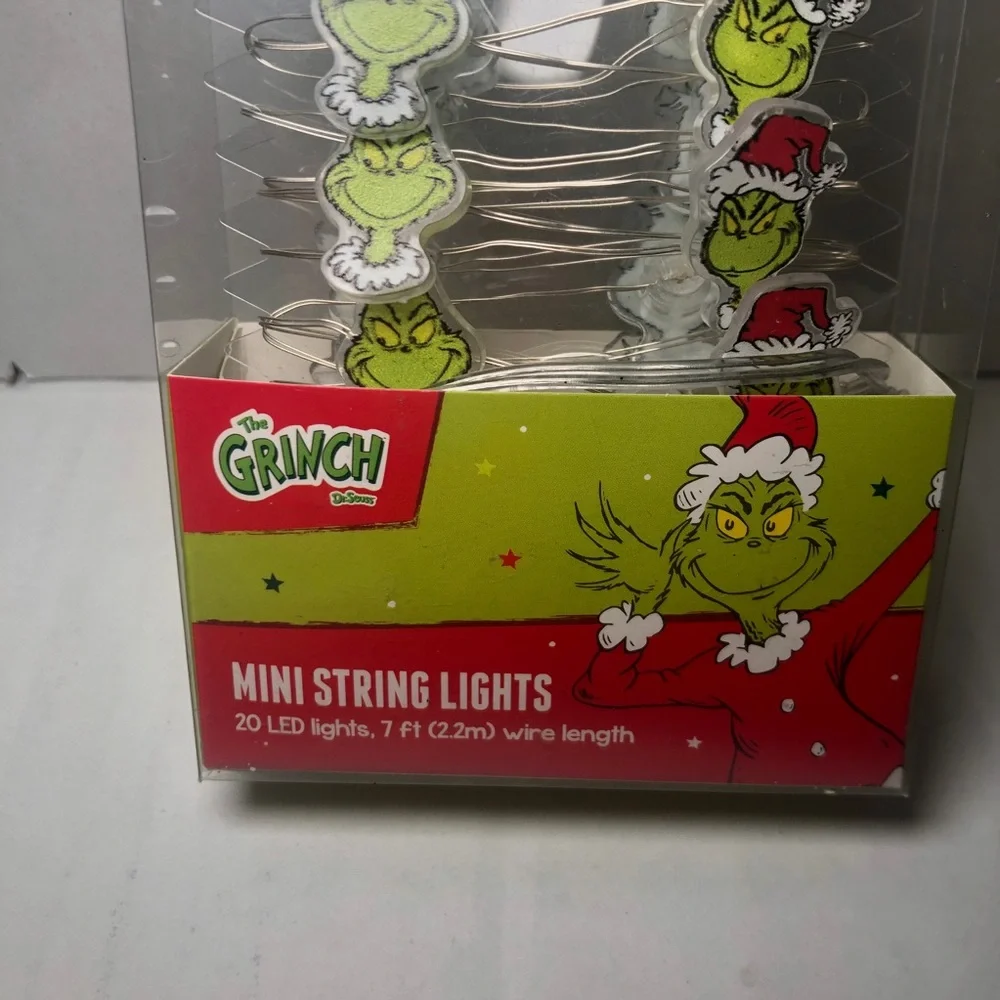 Dr. Seuss The Grinch Mini String Lights 20 LED Lights NEW-Two Sets Christmas